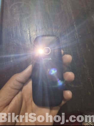 Nokia 3310 (Original) with charger